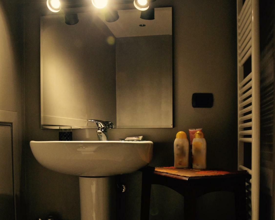 18 Alfieri Apartment ตูริน ภายนอก รูปภาพ